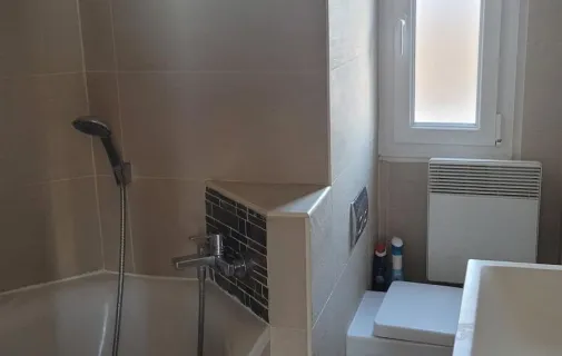 Location Courbevoie Appartement 68cbd3b3071f