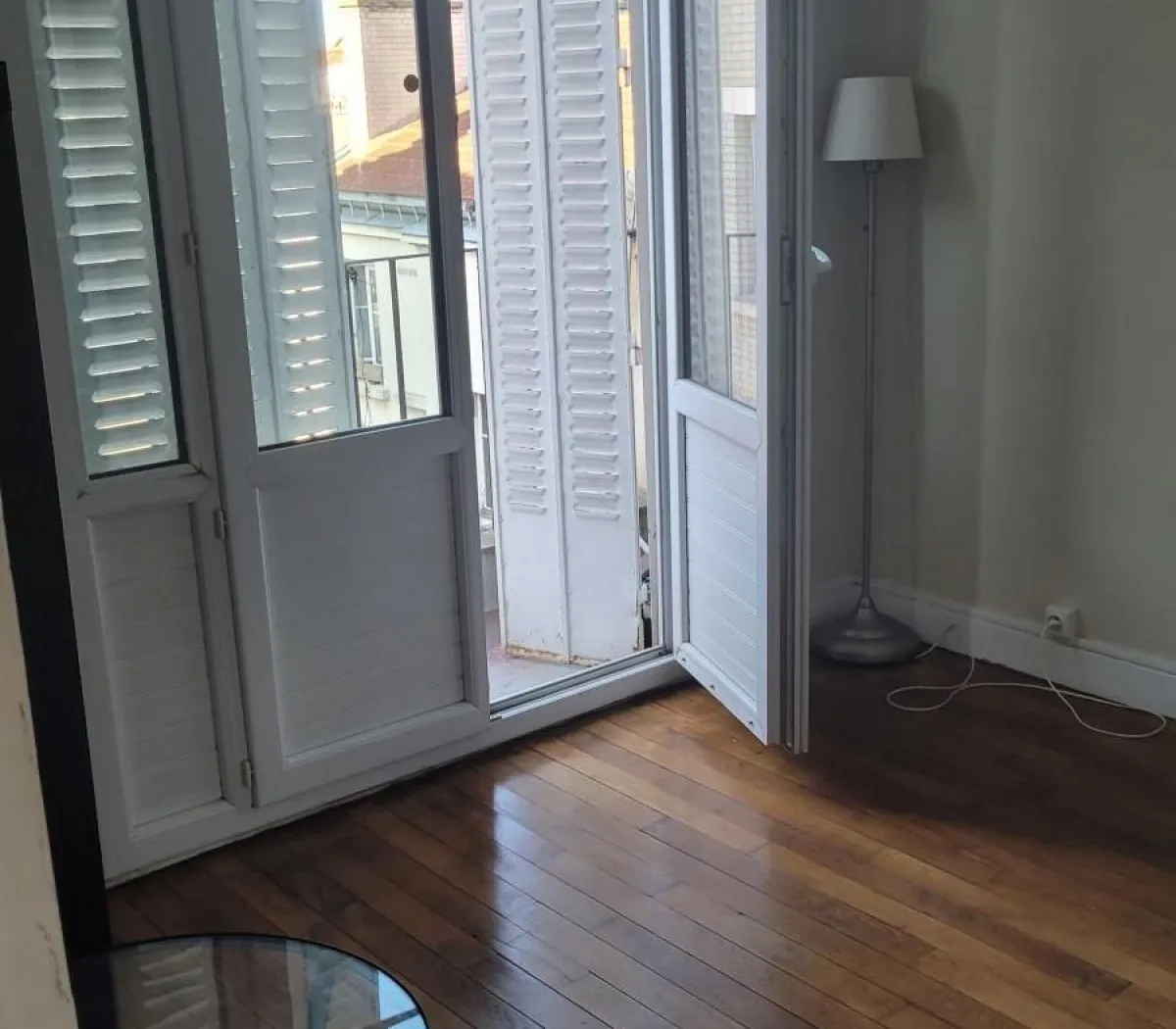 Location Courbevoie Appartement 68cbd3b3071f