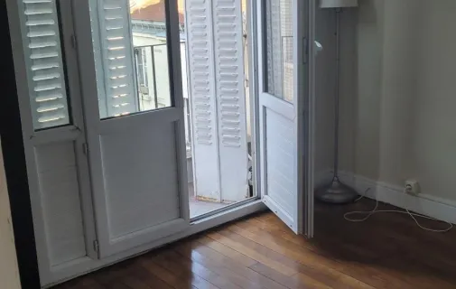 Location Courbevoie Appartement 68cbd3b3071f