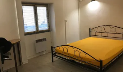 miniatureLocation Grenoble Chambre 68cbd45ac7932