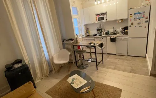 Location Issy-les-Moulineaux Appartement 68cc1e7cc601