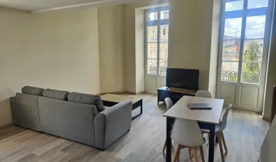 Location Bordeaux Appartement 68d39ec7b505