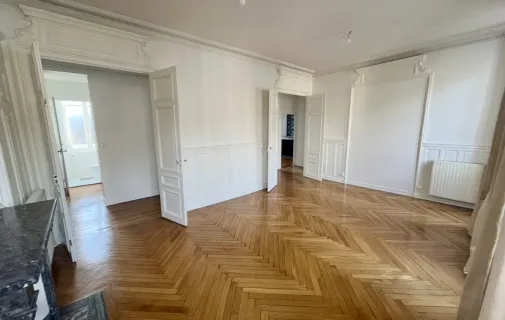 Location Bourg-en-Bresse Appartement 68d3b3c84f69