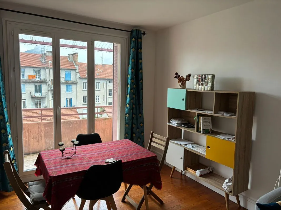 Location Grenoble Appartement 68da465593101