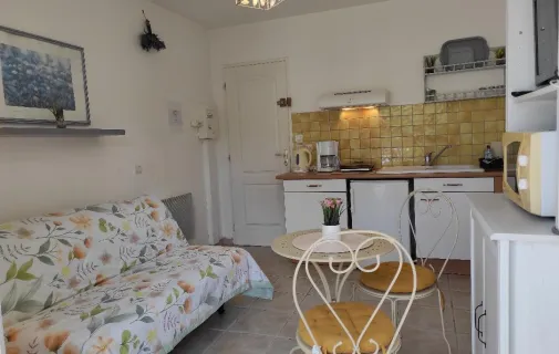 Location Saint-Andiol Appartement 68dbc65b7400