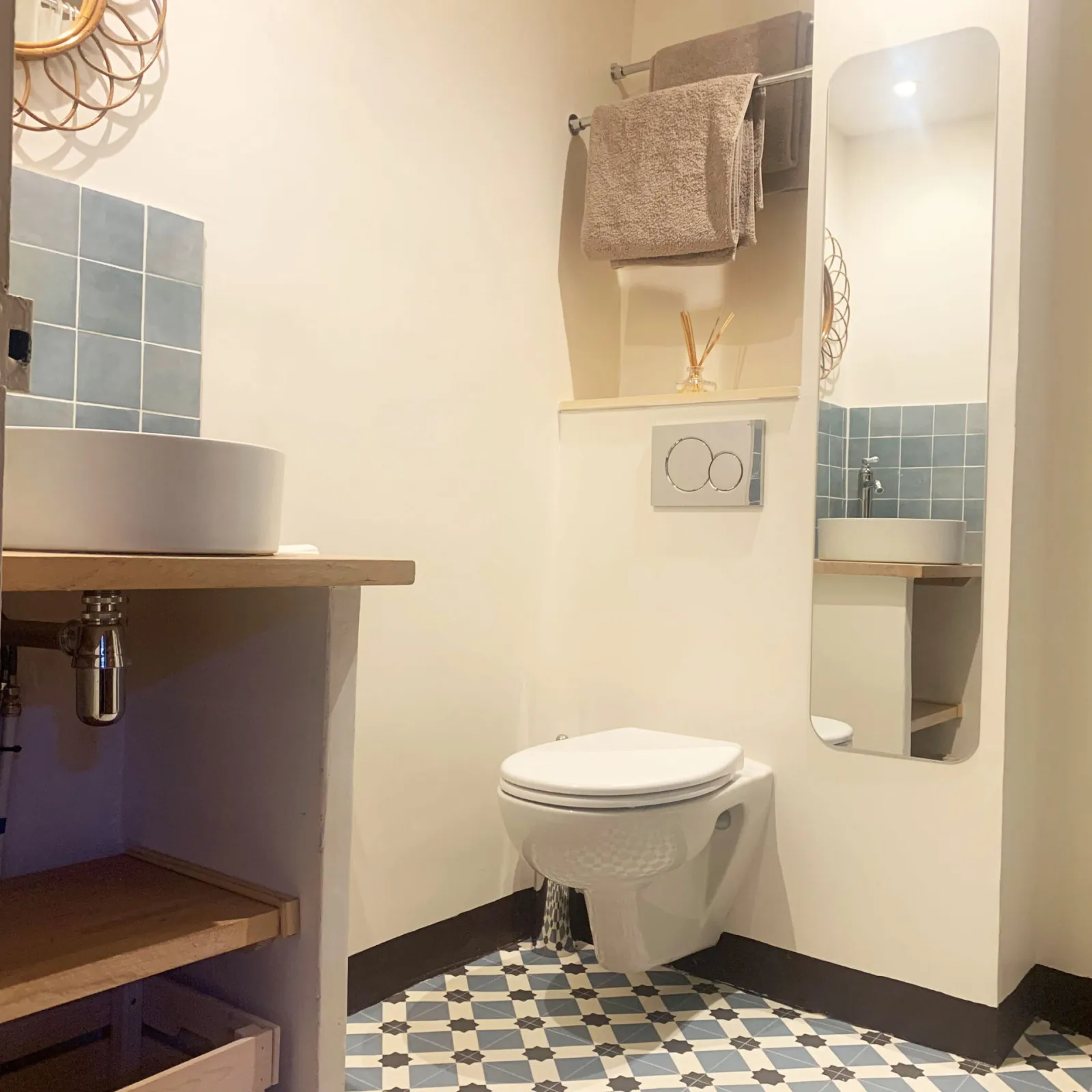 Location Collobrières Appartement 68dc2309bd386