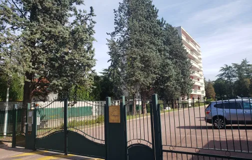 Location Caluire-et-Cuire Appartement 68e227fb1312