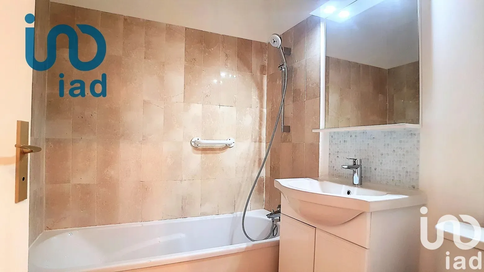 Location Marseille Appartement 68e394c10f19