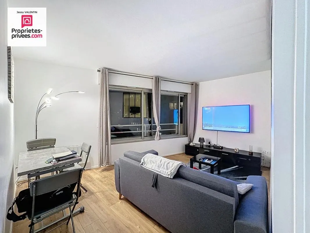Location Paris Appartement 68e39850bf652