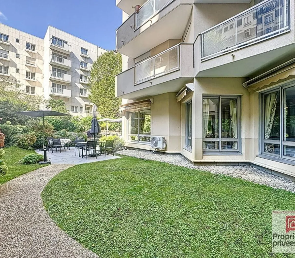 Location Paris Appartement 68e39850bf65