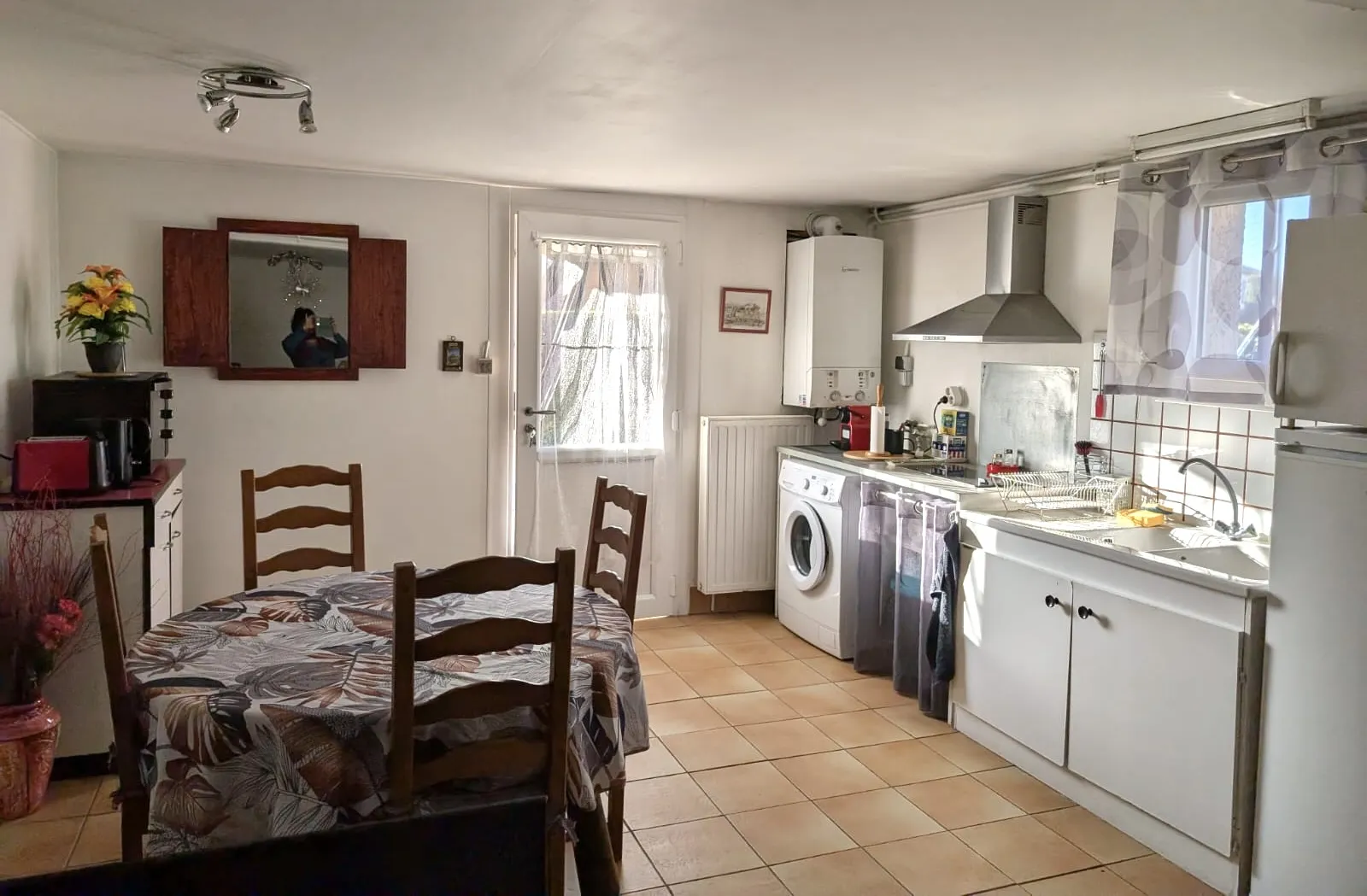 Location Décines-Charpieu Appartement 68e4ae670f811