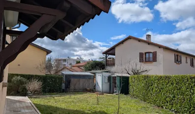 miniatureLocation Décines-Charpieu Appartement 68e4ae670f812