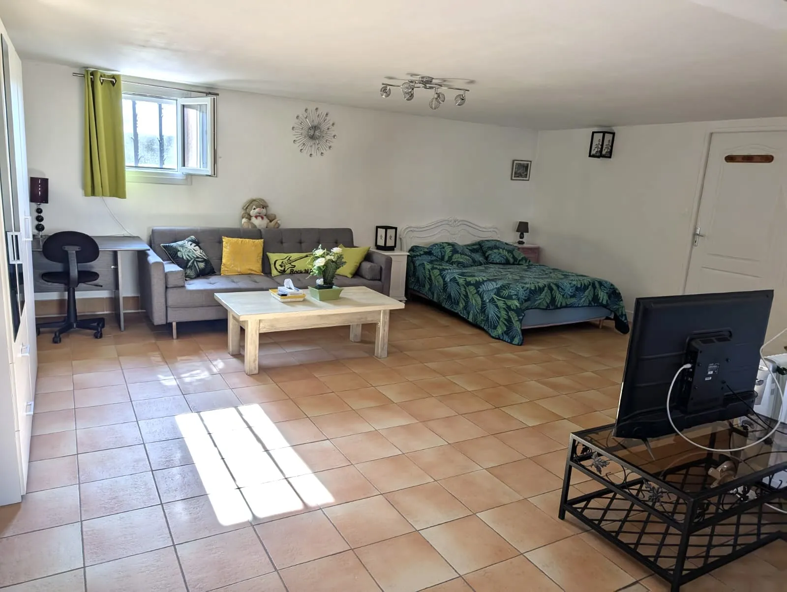 Location Décines-Charpieu Appartement 68e4ae670f813