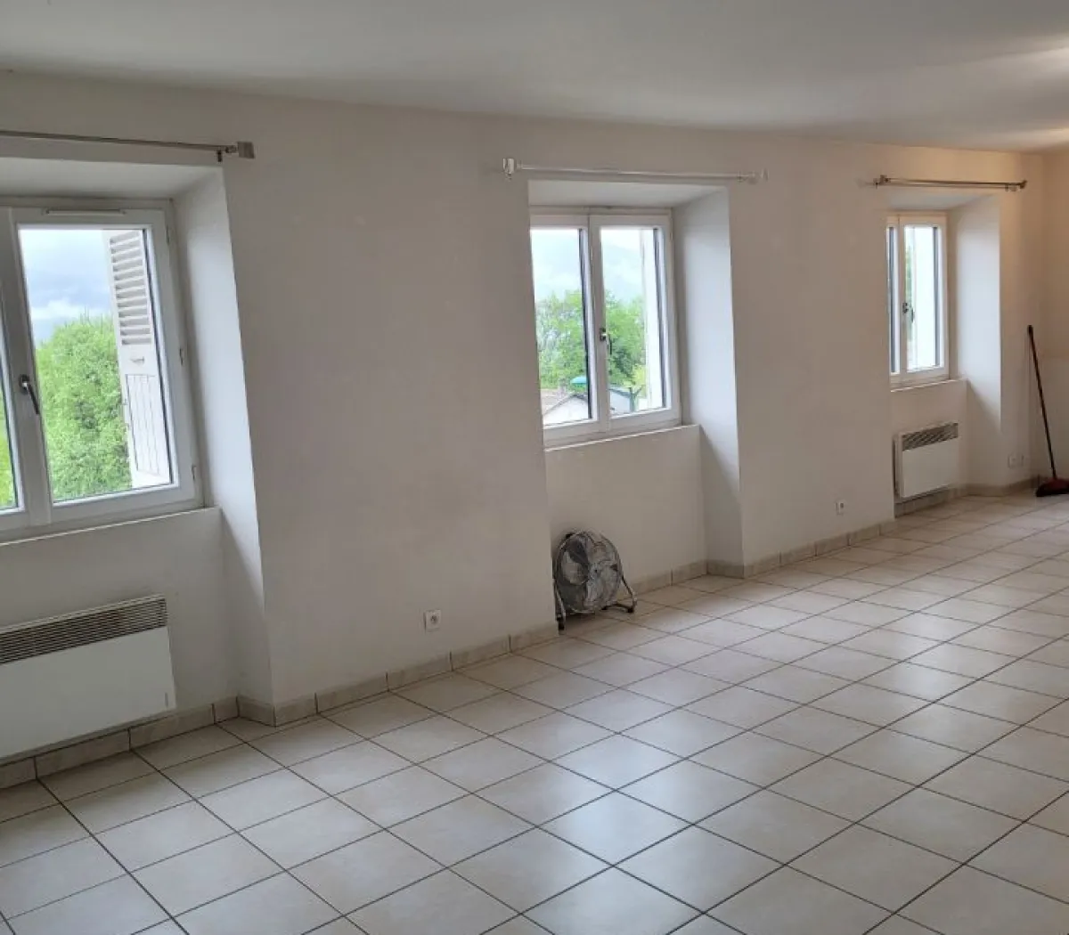 Location Saint-Ismier Appartement 68e4d228c6a0
