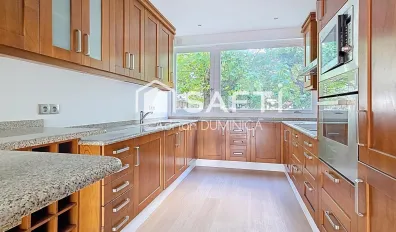 miniatureLocation Vélizy-Villacoublay Appartement 68e8d82ab75b2