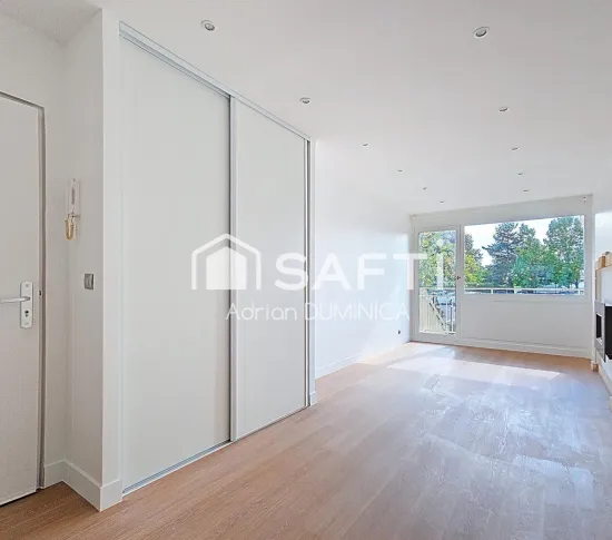 Location Vélizy-Villacoublay Appartement 68e8d82ab75b2