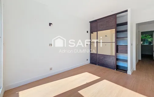 Location Vélizy-Villacoublay Appartement 68e8d82ab75b