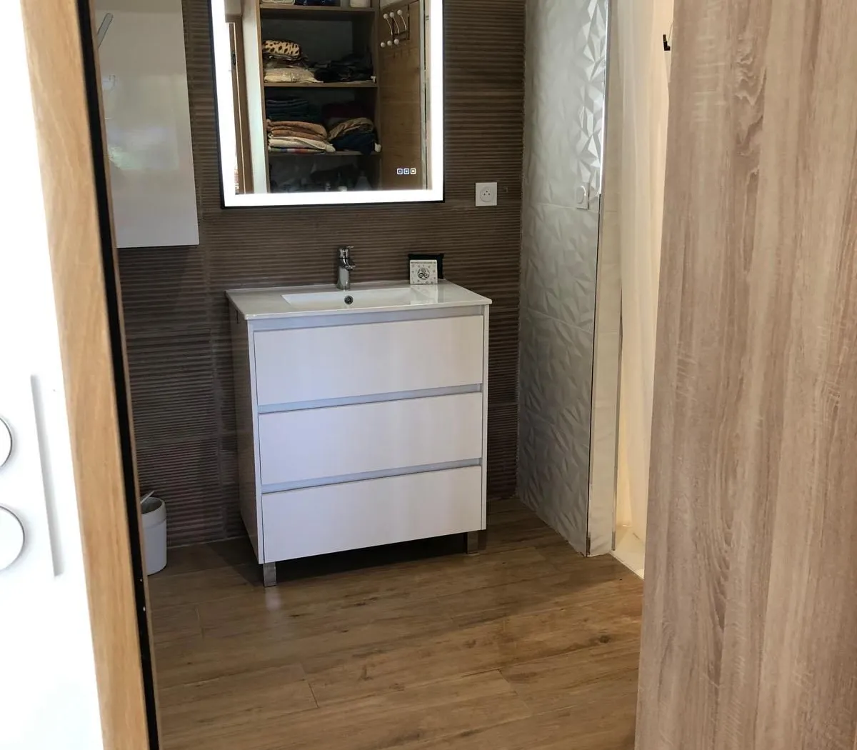 Location Pessac Maison 68e90e384107