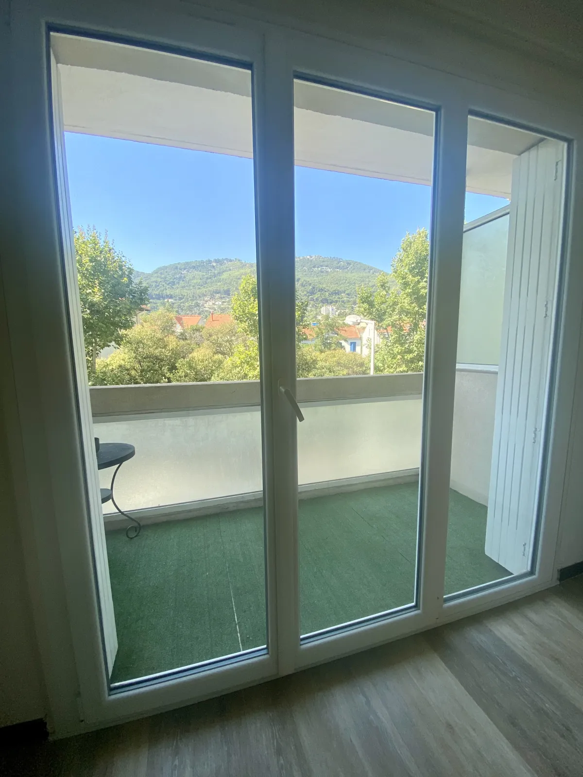 Location Toulon Appartement 68e94e4aea0b1