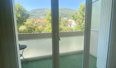 miniatureLocation Toulon Appartement 68e94e4aea0b2