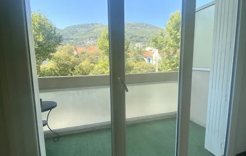 Location Toulon Appartement 68e94e4aea0b