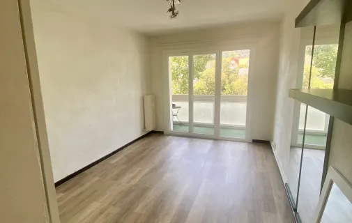 Location Toulon Appartement 68e94e4aea0b