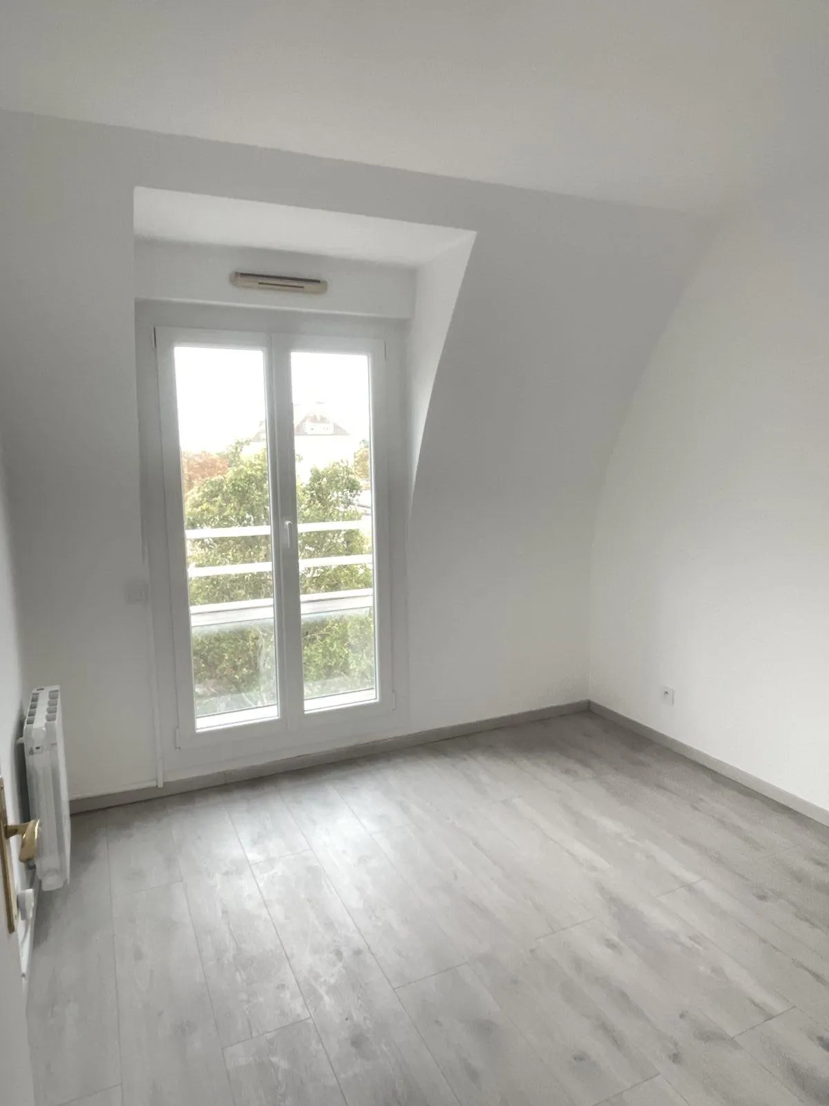 Location La Garenne-Colombes Maison 68ea7106e7b94