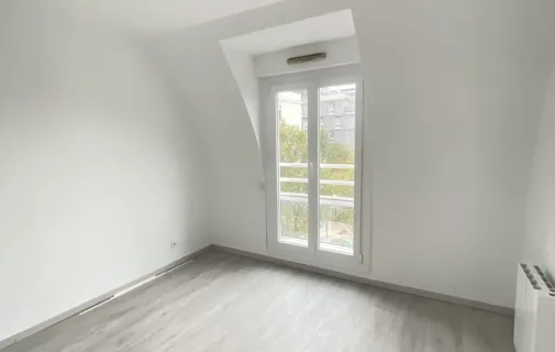 Location La Garenne-Colombes Maison 68ea7106e7b9