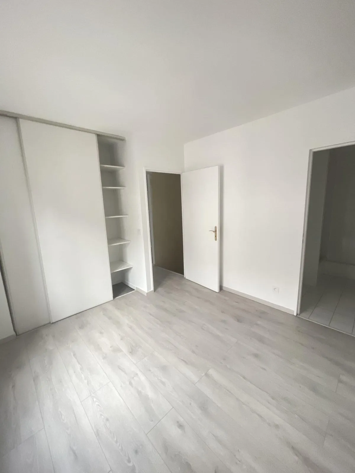 Location La Garenne-Colombes Maison 68ea7106e7b95
