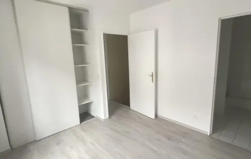 Location La Garenne-Colombes Maison 68ea7106e7b9