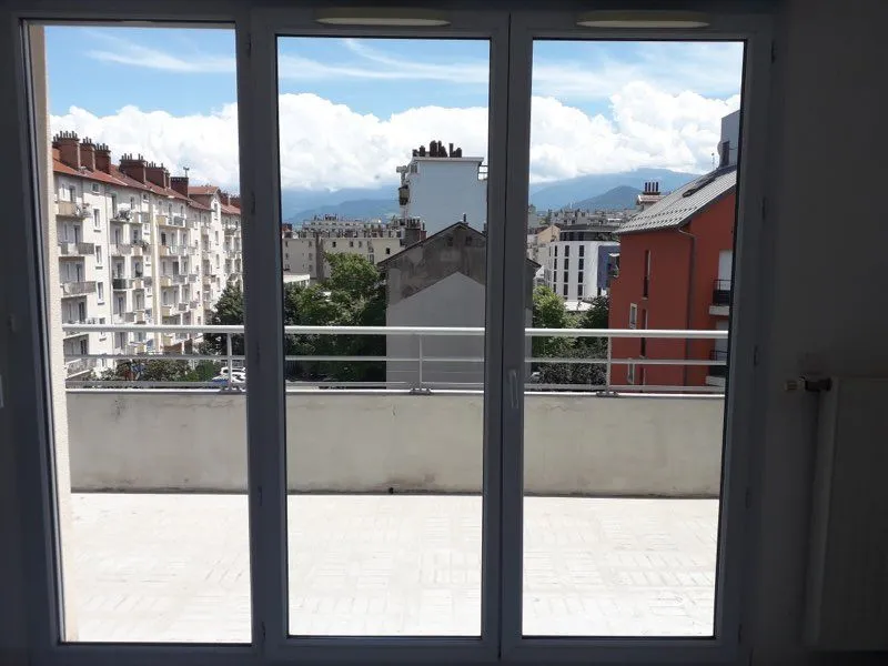 Location Grenoble Appartement 68ecd2631fbe1