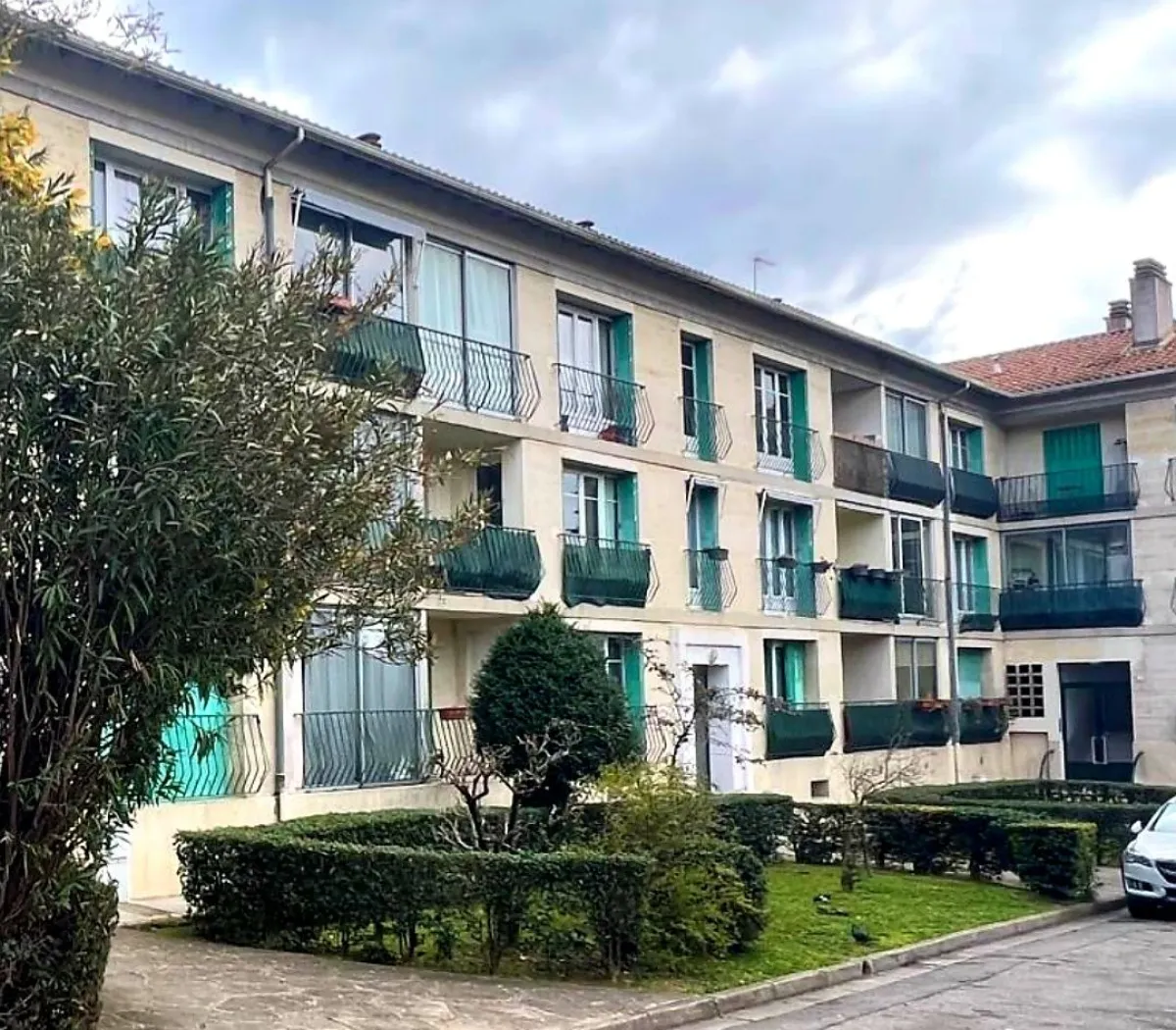 Location Aix-en-Provence Appartement 68ed3cf684f1