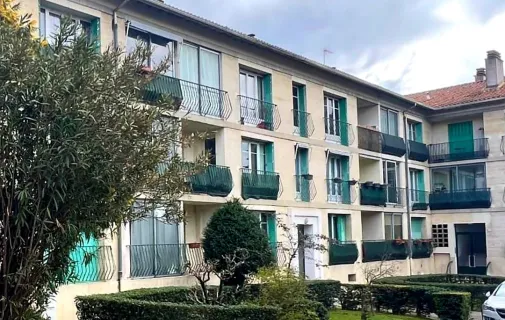 Location Aix-en-Provence Appartement 68ed3cf684f1