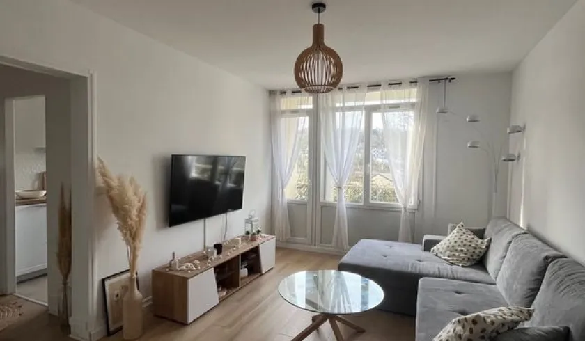 Location Fontenay-le-Fleury Appartement 68ee13f42c2c1