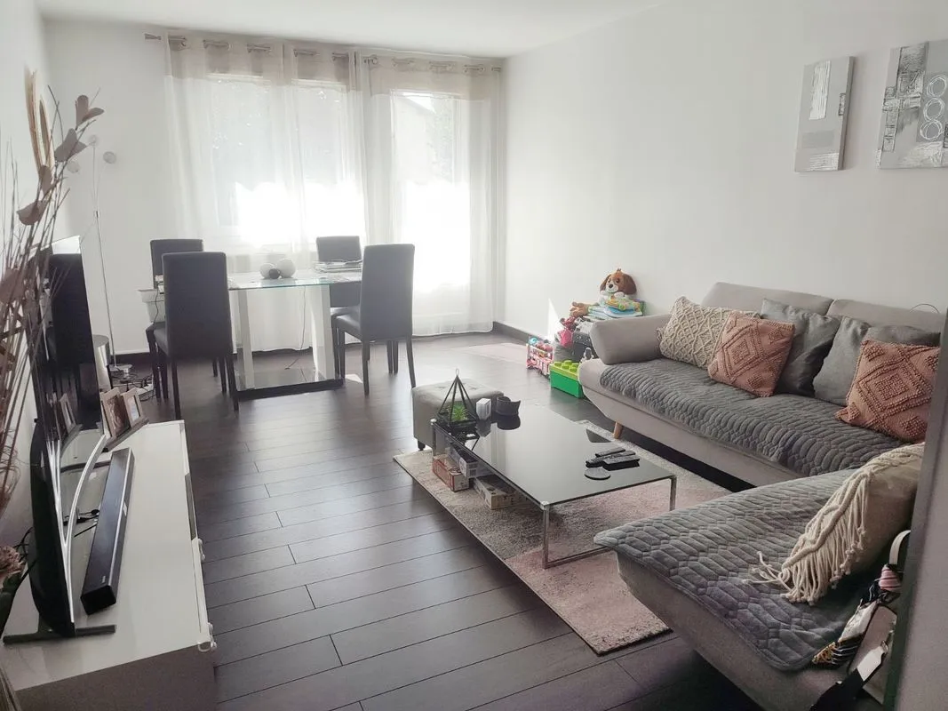 Location Vitry-sur-Seine Appartement 68f0ac52ef243