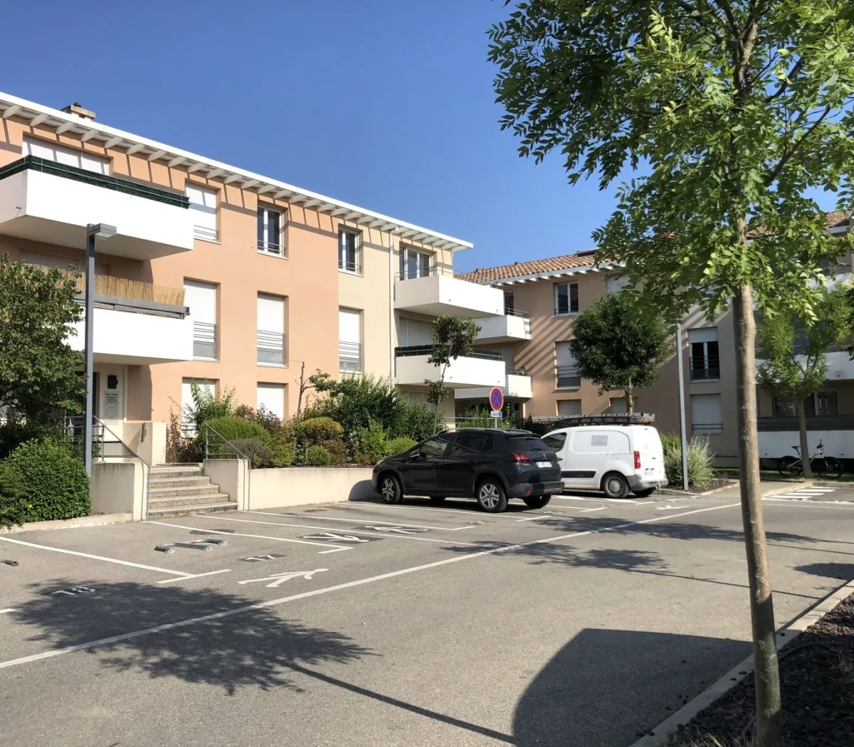 Location Cavaillon Appartement 68f0bd486de8
