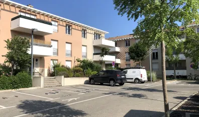 miniatureLocation Cavaillon Appartement 68f0bd486de82