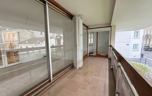 Location Bordeaux Appartement 68f1022b9678