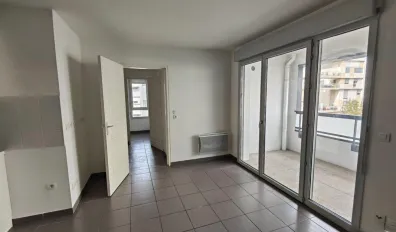 miniatureLocation Marseille Appartement 68f200bdd43c2