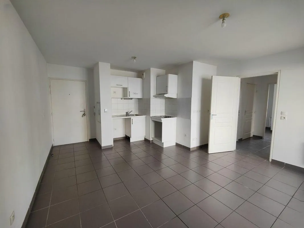 Location Marseille Appartement 68f200bdd43c5