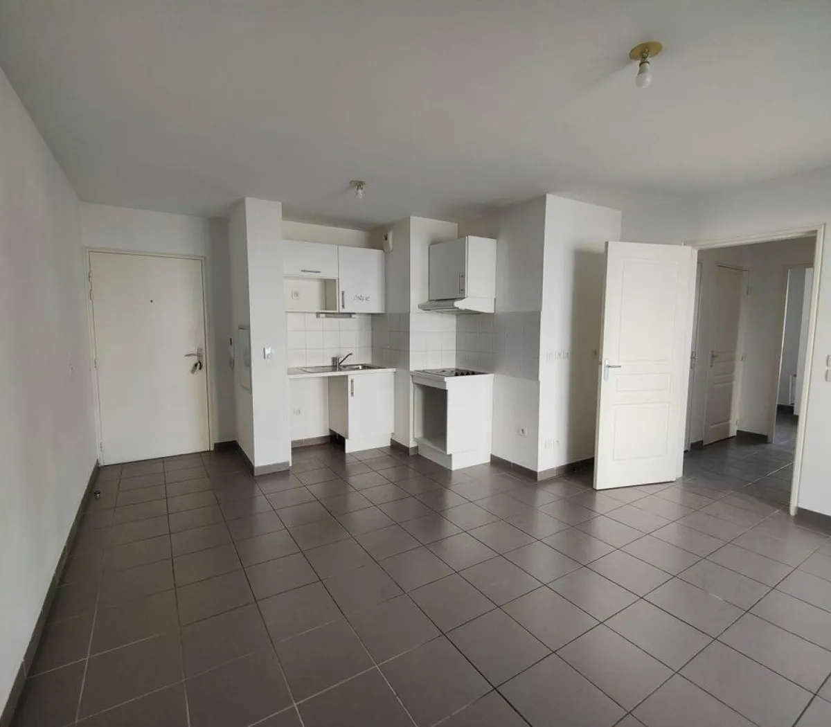Location Marseille Appartement 68f200bdd43c