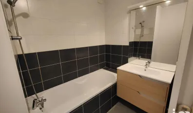 miniatureLocation Marseille Appartement 68f2021f4f2b2