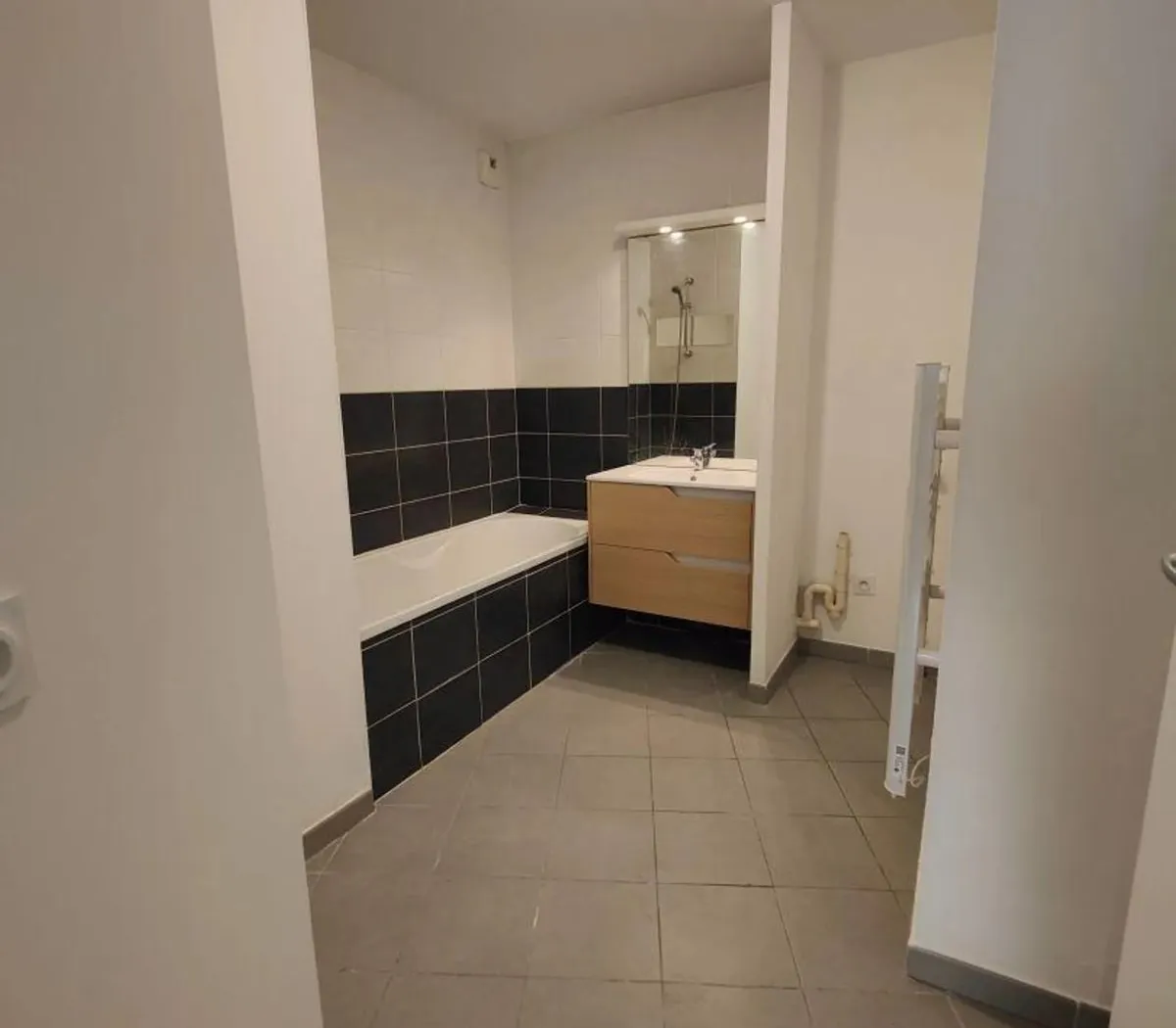 Location Marseille Appartement 68f2021f4f2b