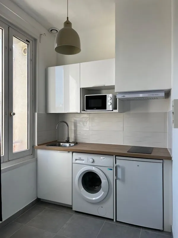 Location Aix-en-Provence Appartement 68f239e945591