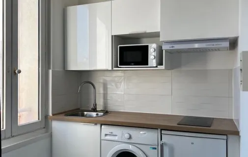 Location Aix-en-Provence Appartement 68f239e94559