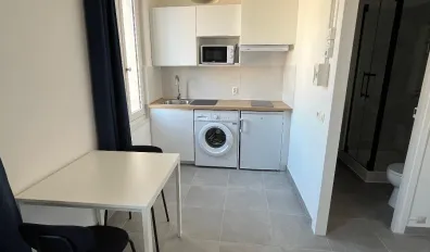 miniatureLocation Aix-en-Provence Appartement 68f239e945592