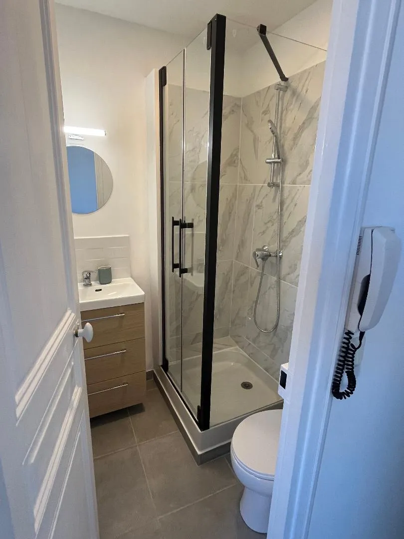 Location Aix-en-Provence Appartement 68f239e945594