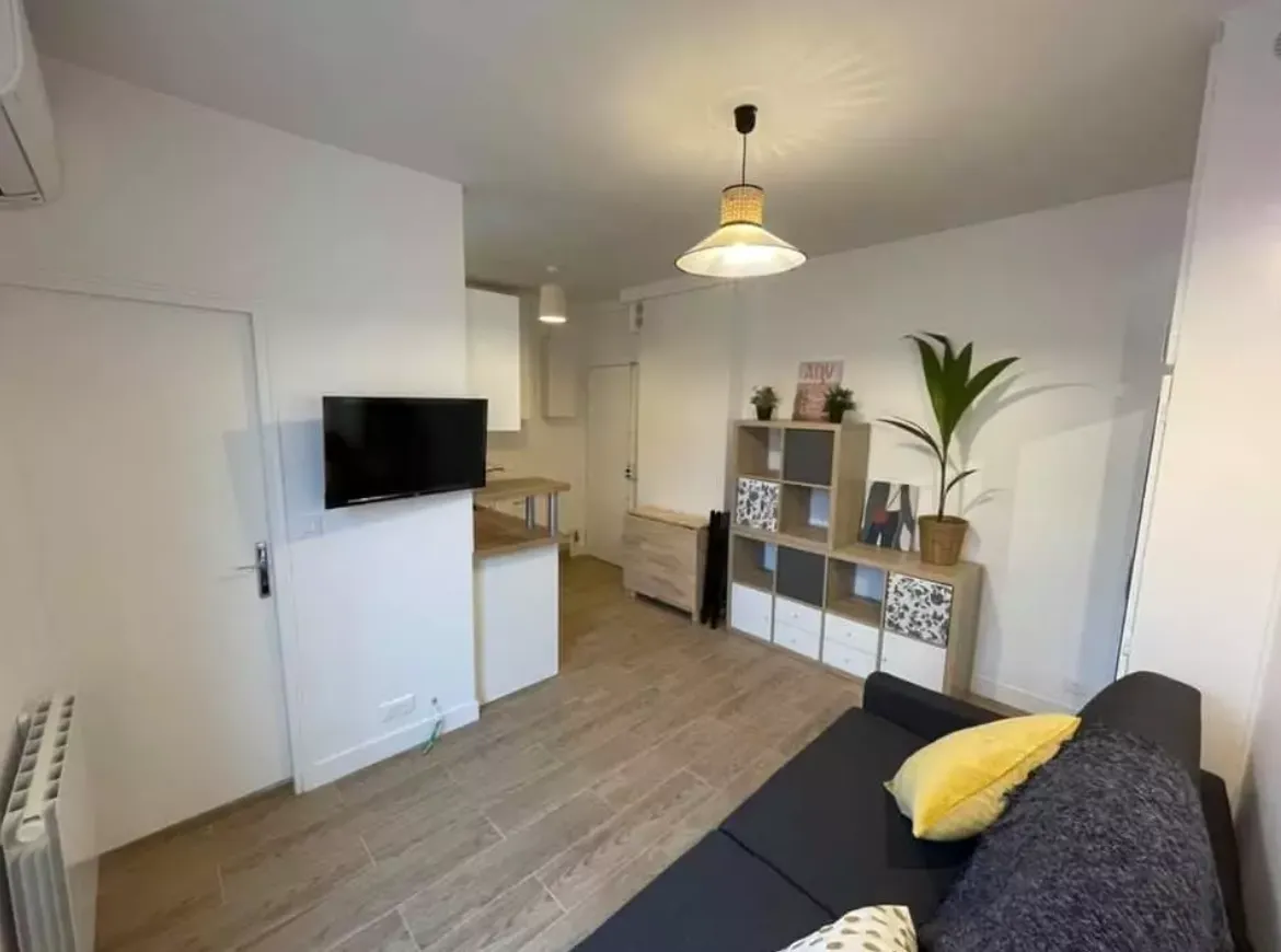 Location Paris Appartement 68f32a4894263