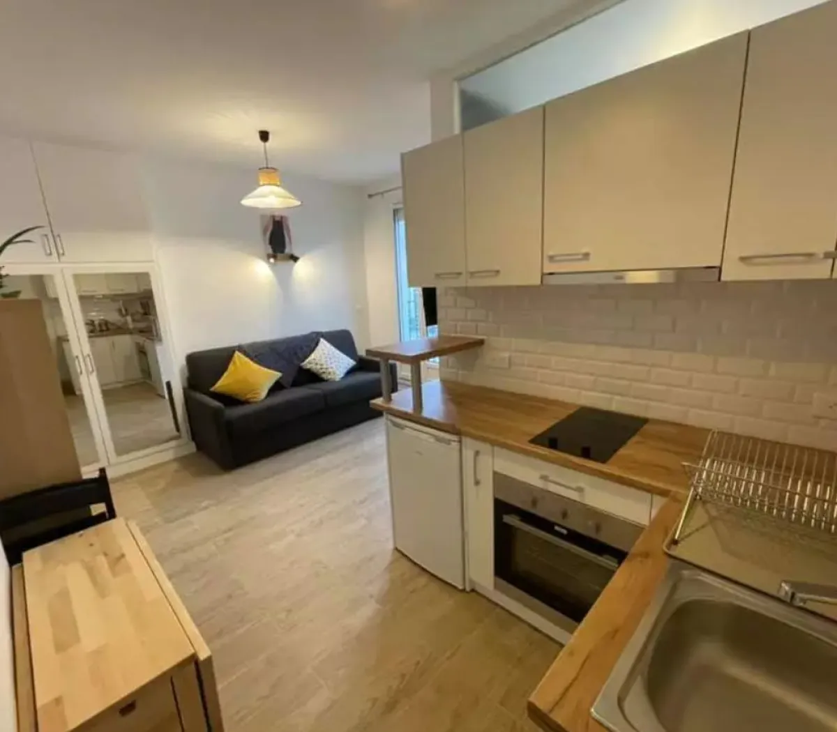 Location Paris Appartement 68f32a489426