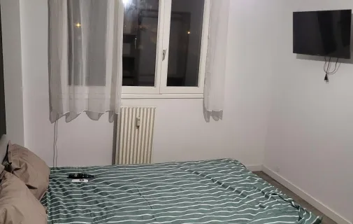 Location Décines-Charpieu Chambre 68f580c710be
